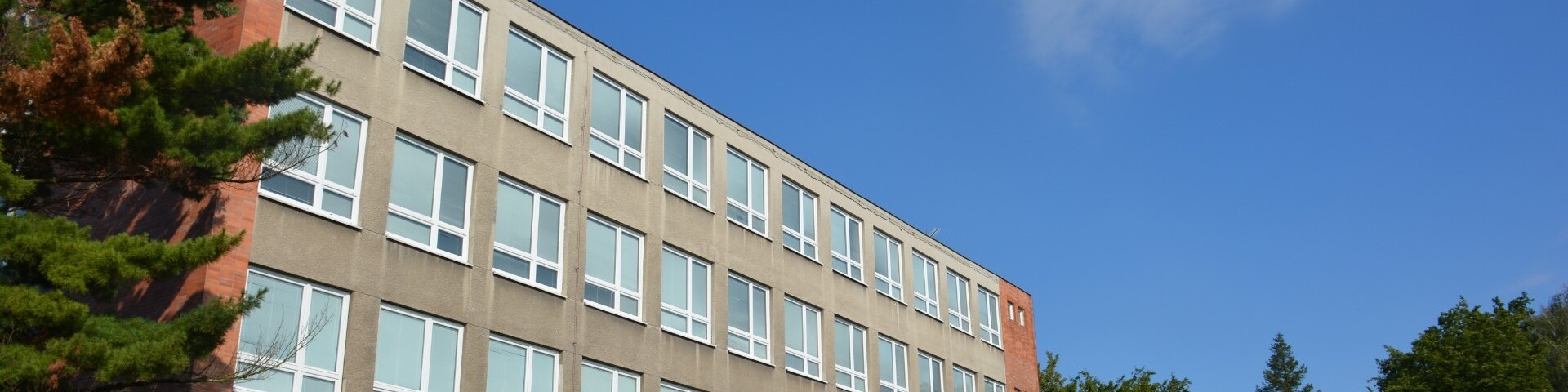 Základní škola, Kladno, Pařížská 2249